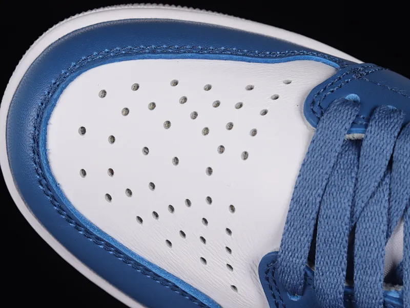 All categories Air Jordan Jordan series basketball shoes Air Jordan 1 High Pure original Air Jordan 1 High OG "True Blue" AJ1 Joe 1 white and blue color high-top basketball shoes DZ5485-410